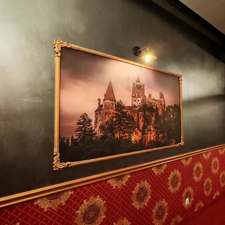 ホテル Noblesse Palace Old Town By Nf