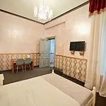 Noblesse Palace Old Town By Nf