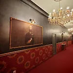 فندق Noblesse Palace Old Town By Nf بوخارست