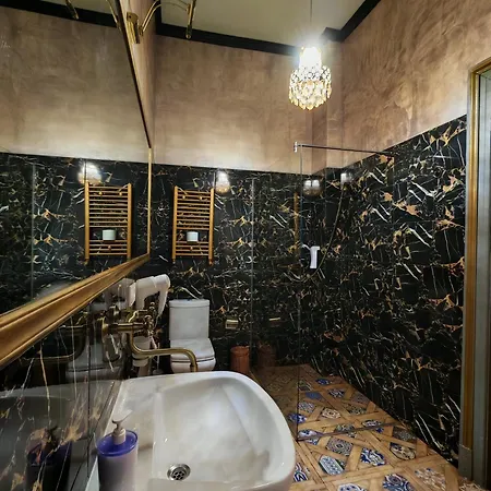 Noblesse Palace Old Town By Nf