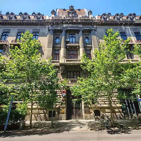 Noblesse Palace Old Town By Nf 酒店 4*