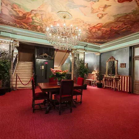 Noblesse Palace Old Town By Nf Hotel Bucharest