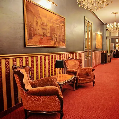 Noblesse Palace Old Town By Nf 4* Bucarest