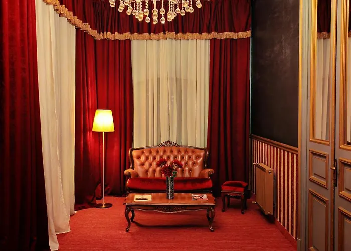 Noblesse Palace Old Town By Nf 4* Bukarest