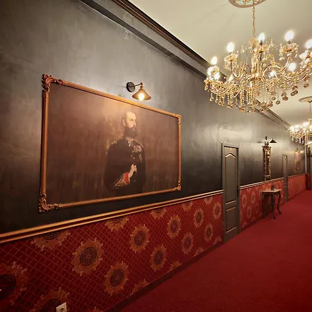 מלון Noblesse Palace Old Town By Nf בוקרשט