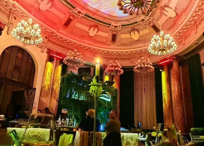 Hotel Noblesse Palace Old Town By Nf Bucureşti