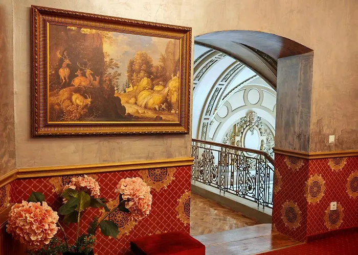 Hotel Noblesse Palace Old Town By Nf 4*