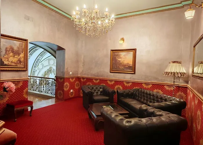 Noblesse Palace Old Town By Nf Hotel