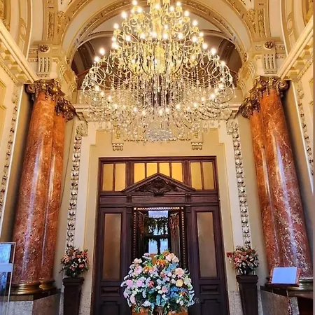 Hotel Noblesse Palace Old Town By Nf Boekarest