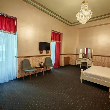 Noblesse Palace Old Town By Nf Hotel